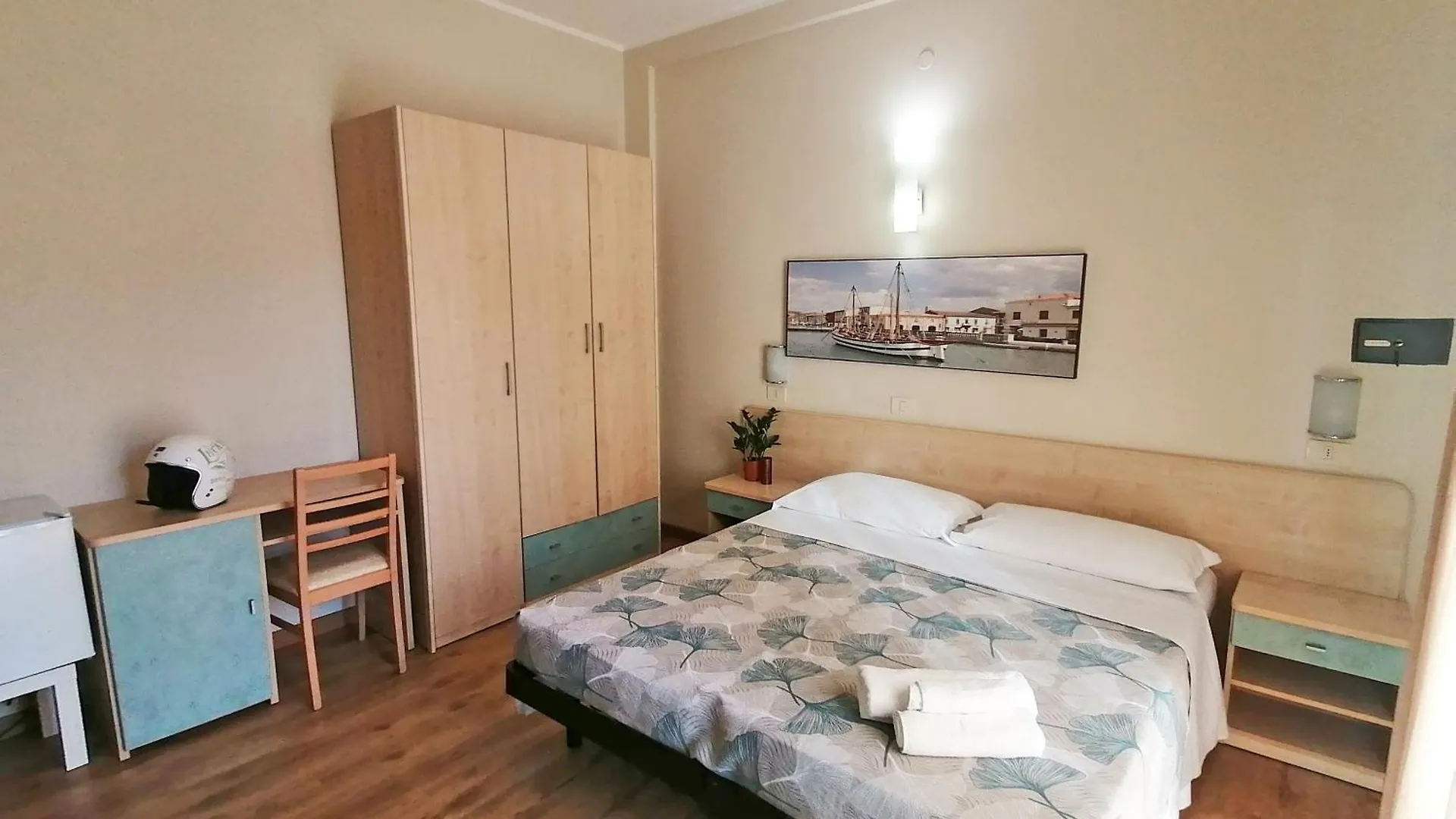California Pastry Hotel Cervia 3*,  Italy