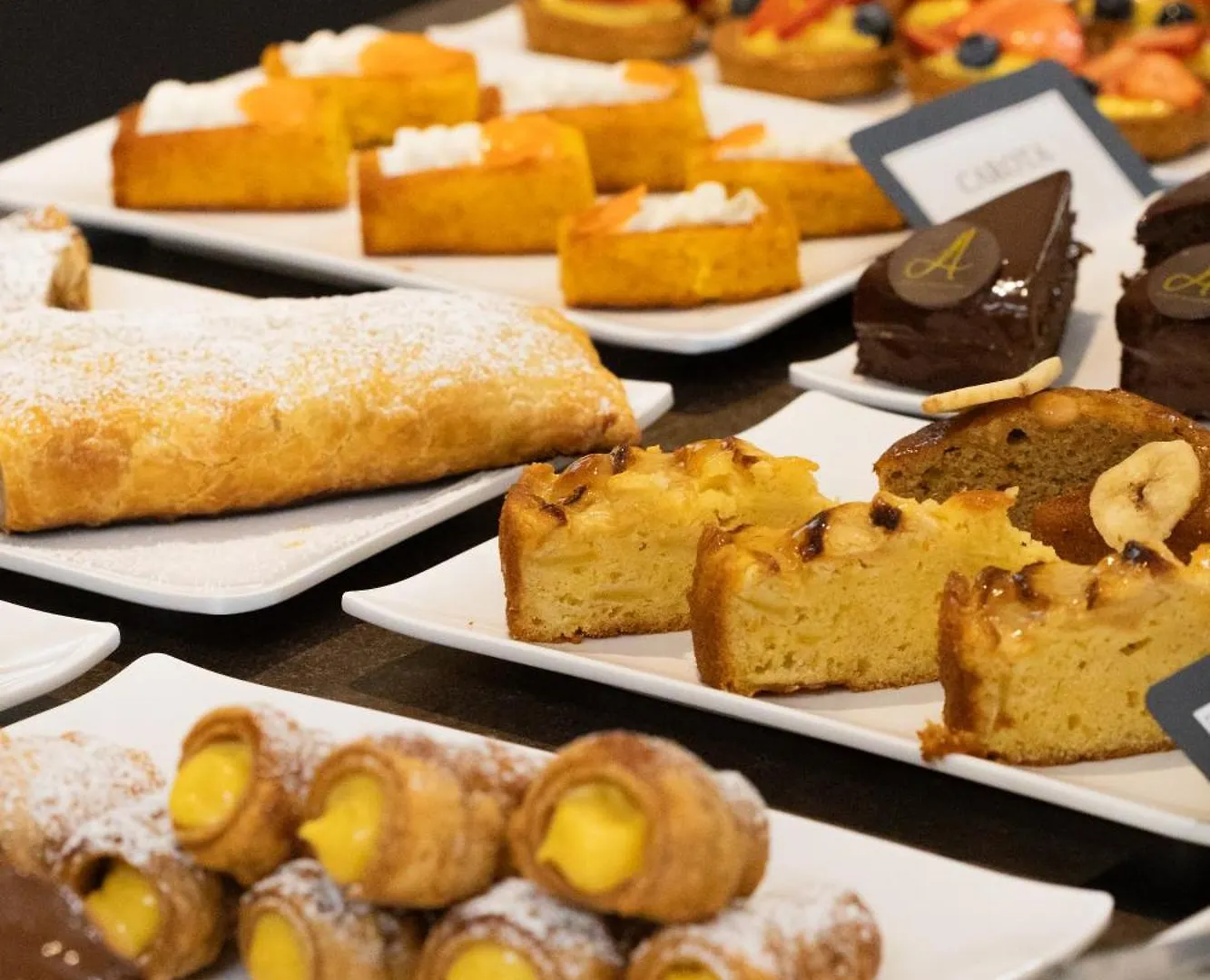 California Pastry Hotel تّشيرفييا